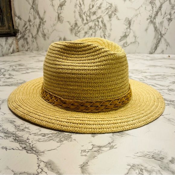 Columbia Accessories - Columbia Sun Hat in Bright Yellow braided Band